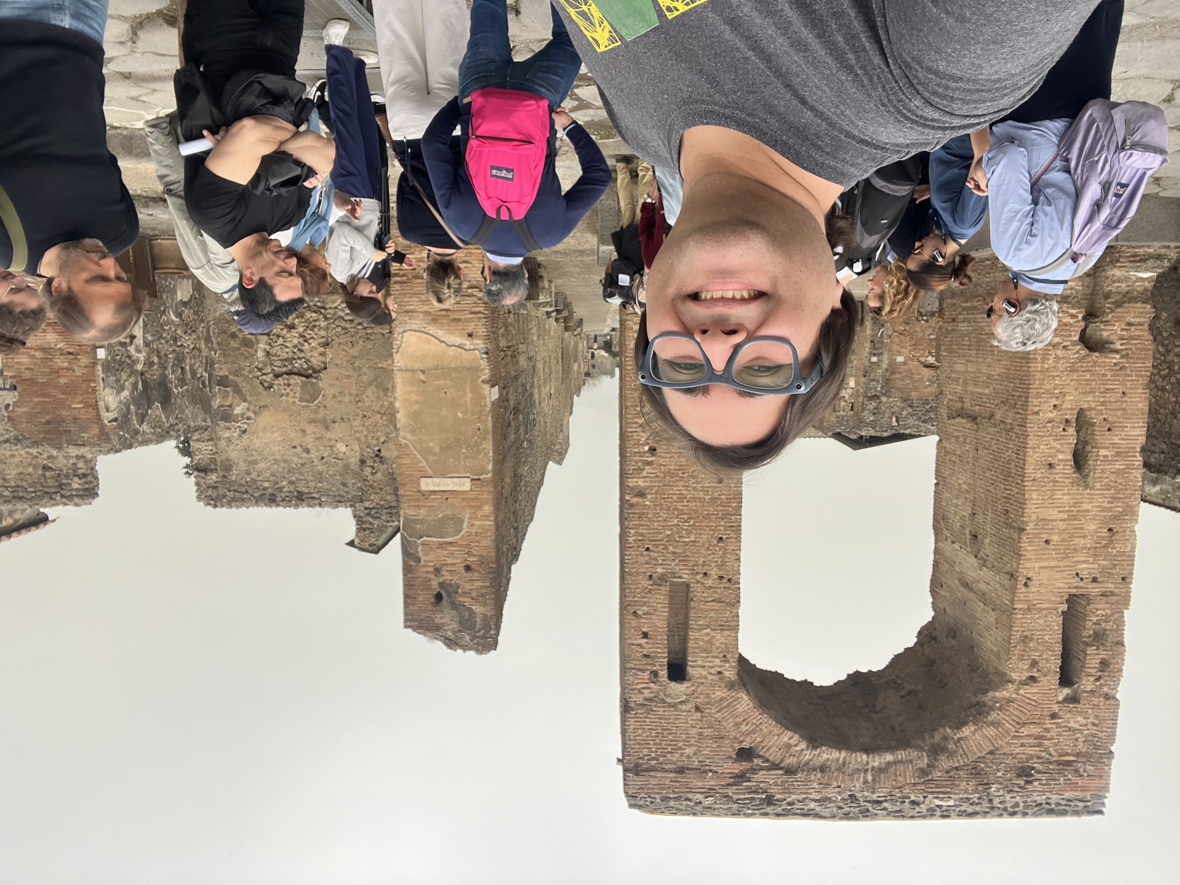 $_EscapeTool.xml(${alt})