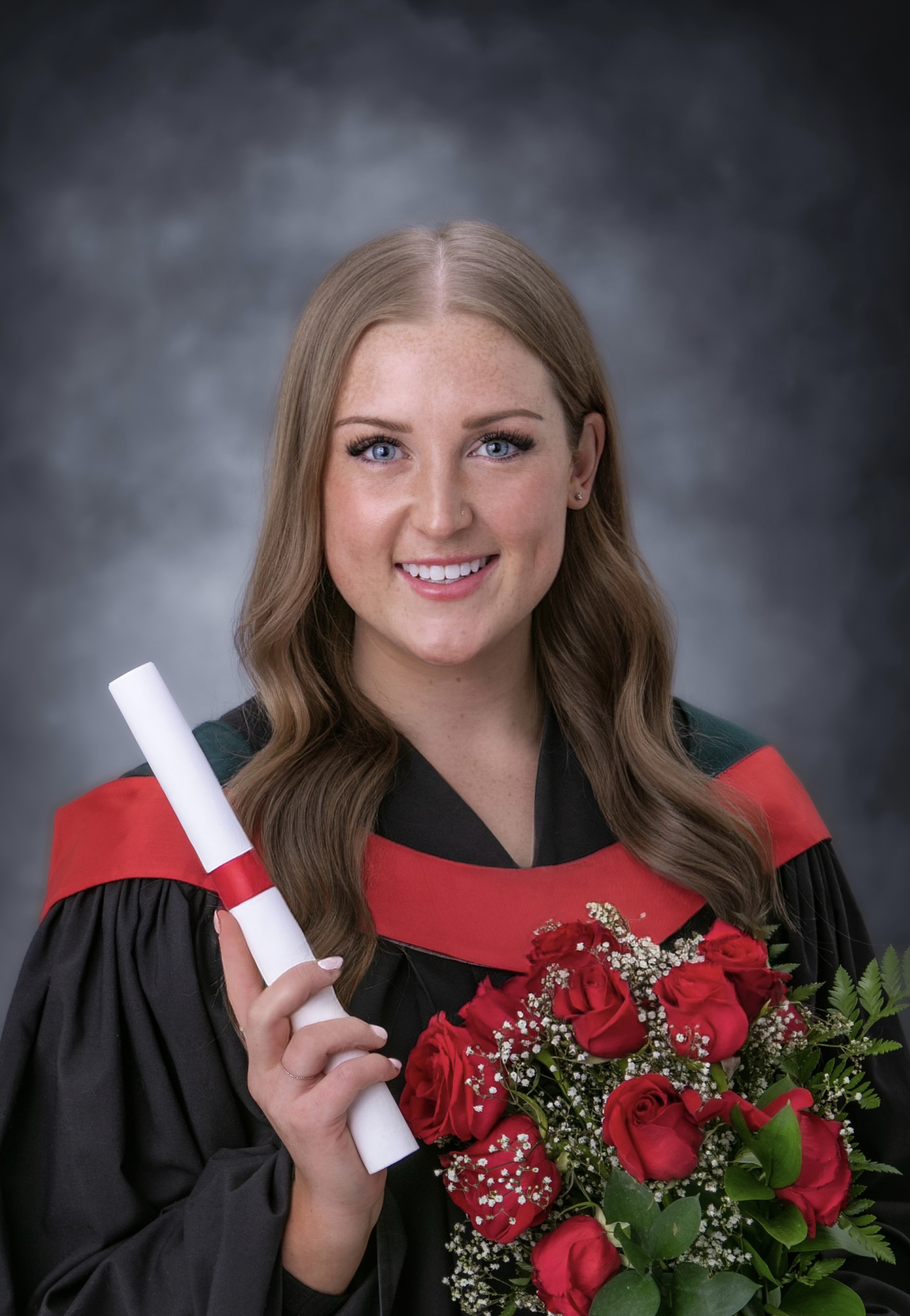feature_100thgrad_emily-szeryk.jpg